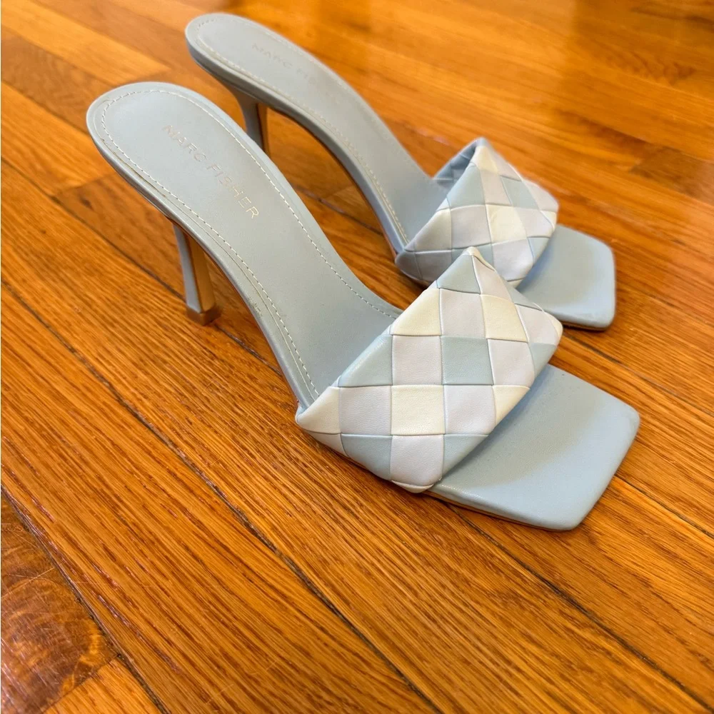 Marc Fisher Blue Quilted Heels - Picture 3 of 4